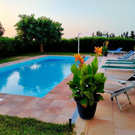 B&B Hotel Helios Uggiano La Chiesa Luaran gambar