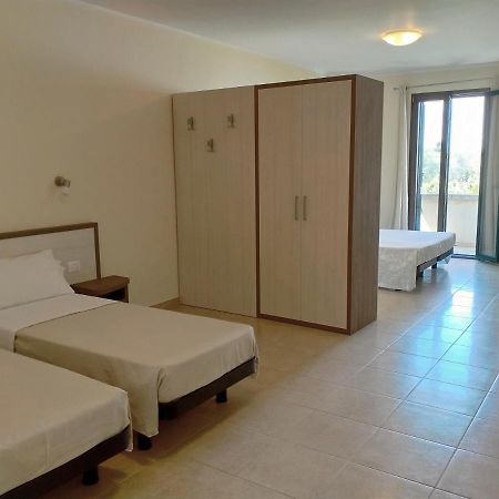 B&B Hotel Helios Uggiano La Chiesa Luaran gambar