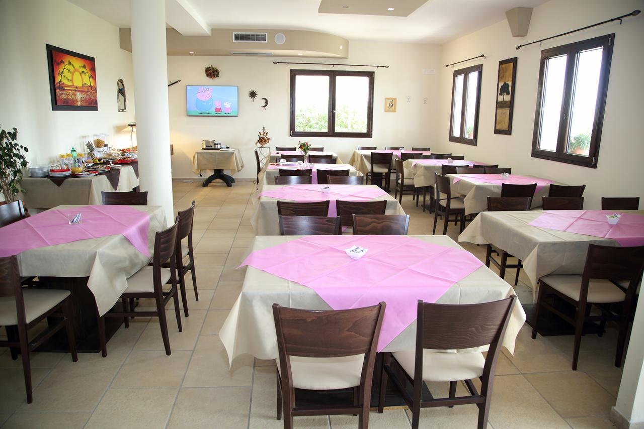 B&B Hotel Helios Uggiano La Chiesa Luaran gambar