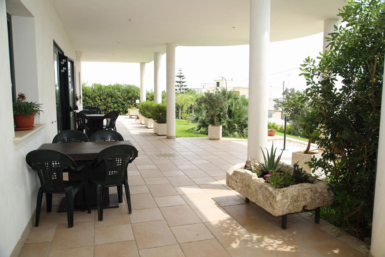 B&B Hotel Helios Uggiano La Chiesa Luaran gambar